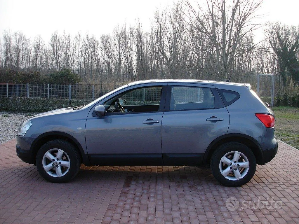 Nissan Qashqai 2008 photo 3