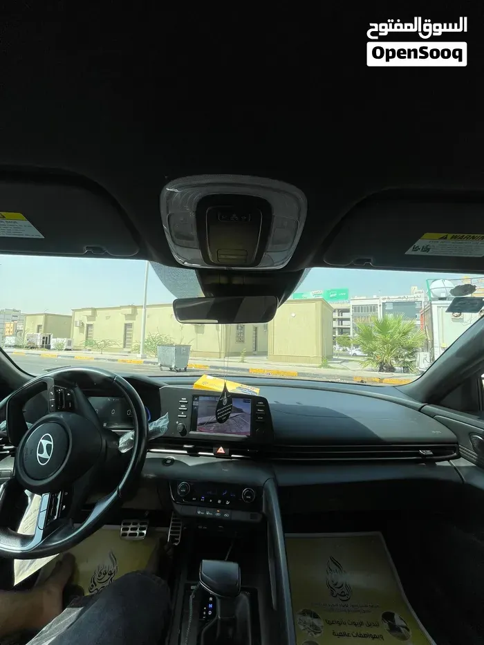 Hyundai Elantra 2025 photo 2