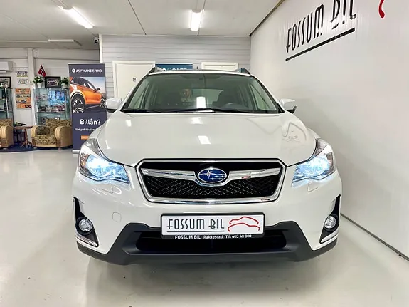 Subaru Xv 2017 photo 2