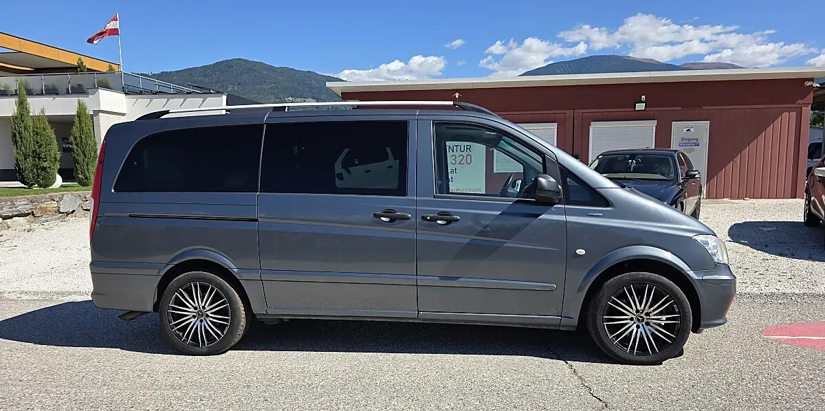 Mercedes-Benz Vito 2010 photo 2