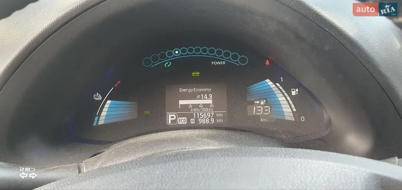 Nissan Leaf 2013 photo 2
