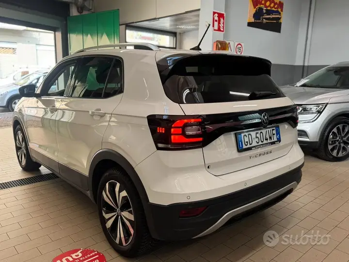 Volkswagen T-Cross 2021 photo 4