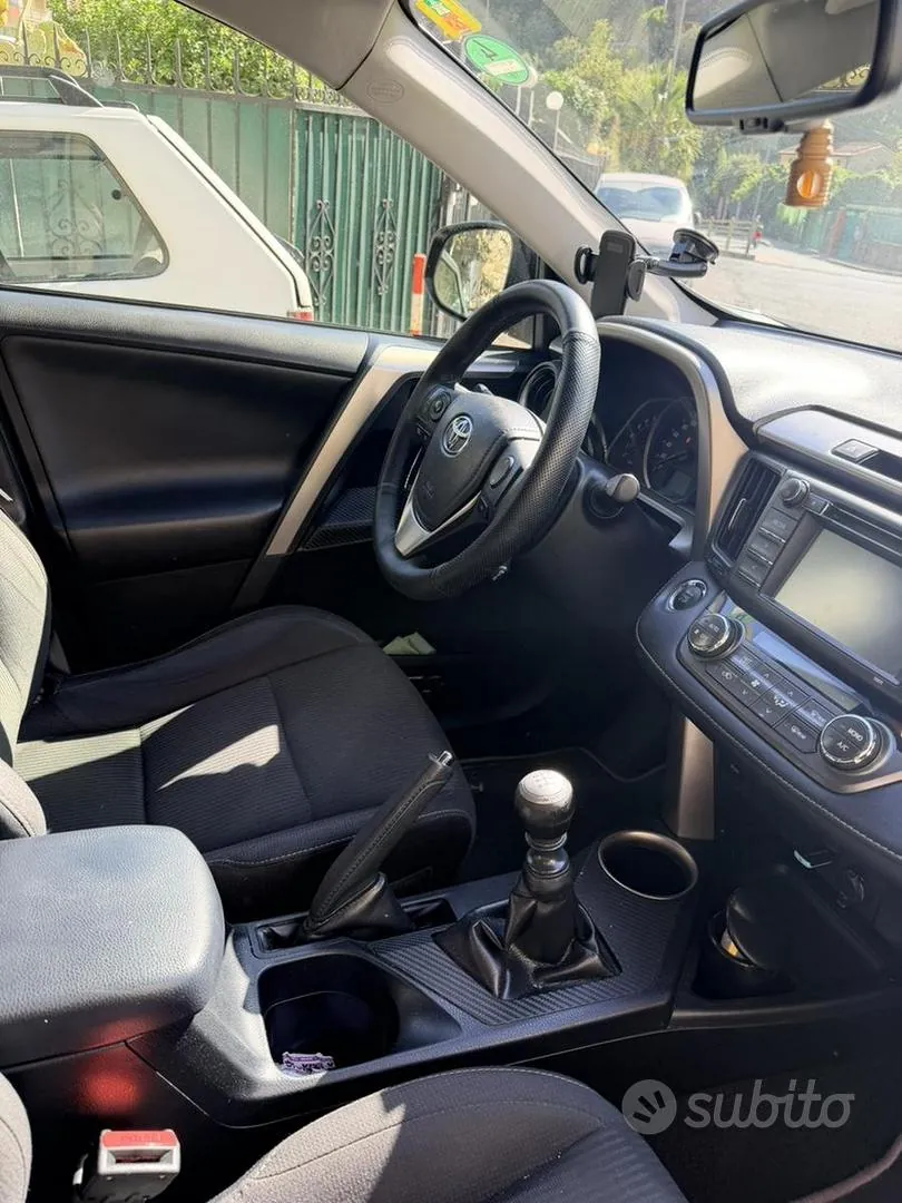 Toyota Rav4 2014 photo 5