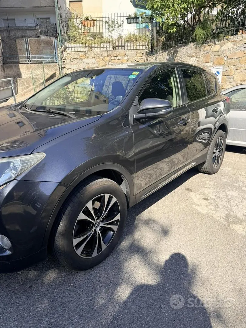 Toyota Rav4 2014 photo 3