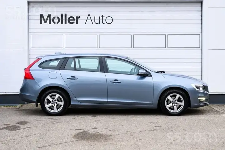 Volvo V60 2017 photo 5