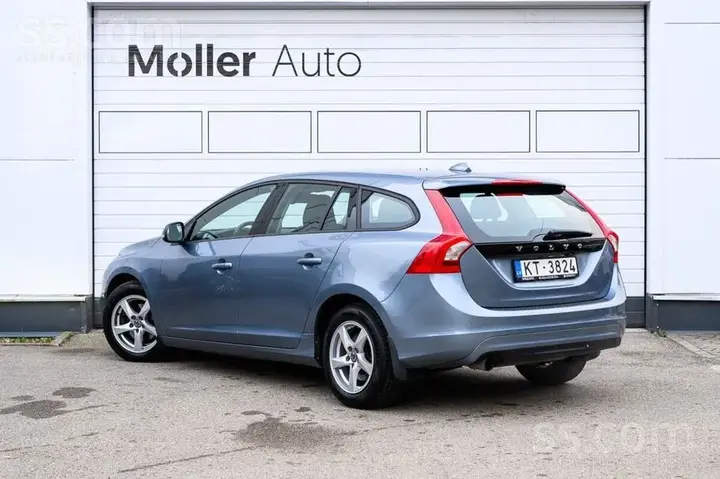 Volvo V60 2017 photo 4