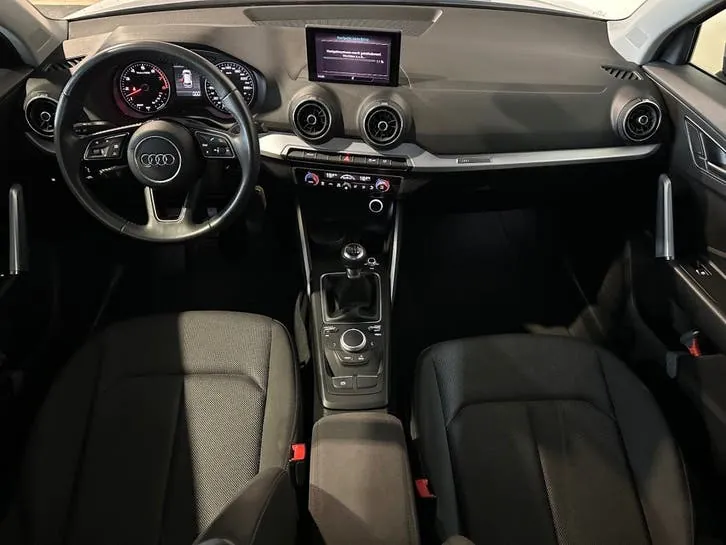 Audi Q2 2018 photo 2