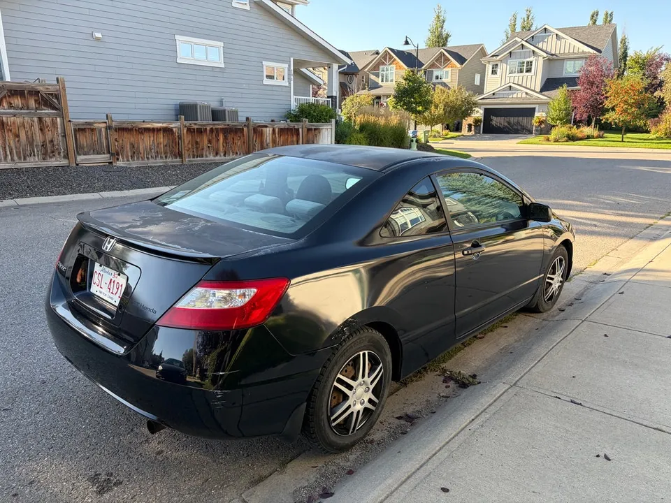 Honda Civic 2008 photo 2