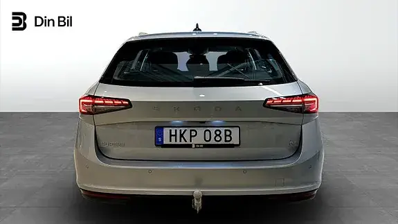 Skoda Superb 2025 photo 5