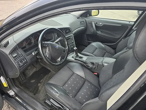 Volvo V70 2007 photo 2