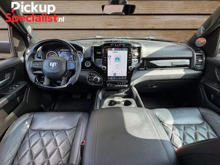 Dodge Ram 1500 2022 photo 2