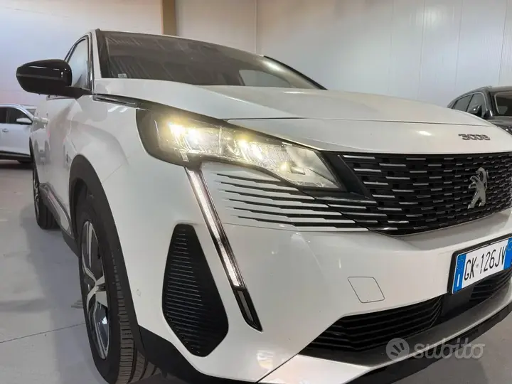 Peugeot 3008 2022 photo 3