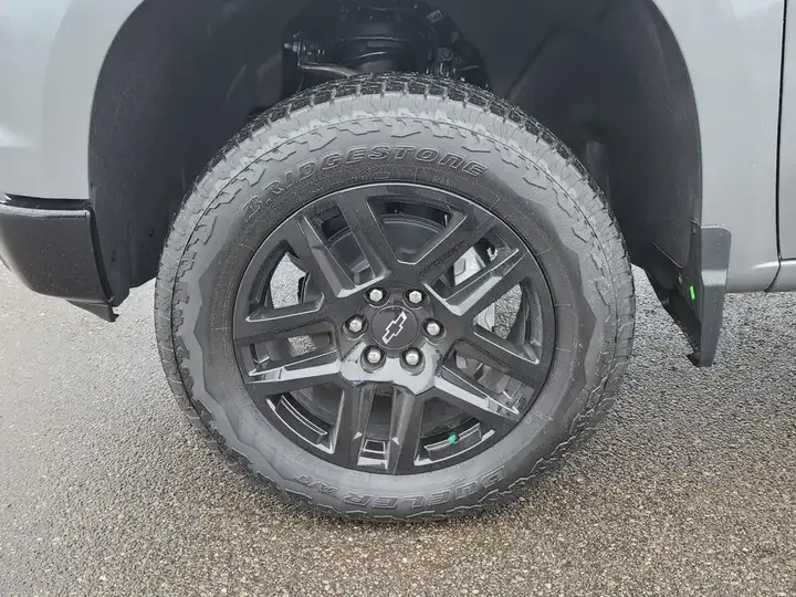 Chevrolet Silverado 1500 2026 photo 4