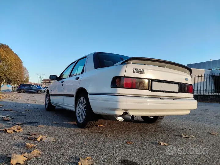 Ford Sierra 1992 photo 2