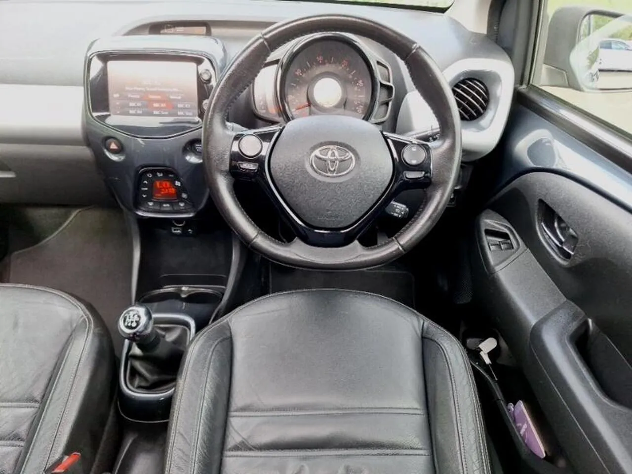 Toyota Aygo 2016 photo 5