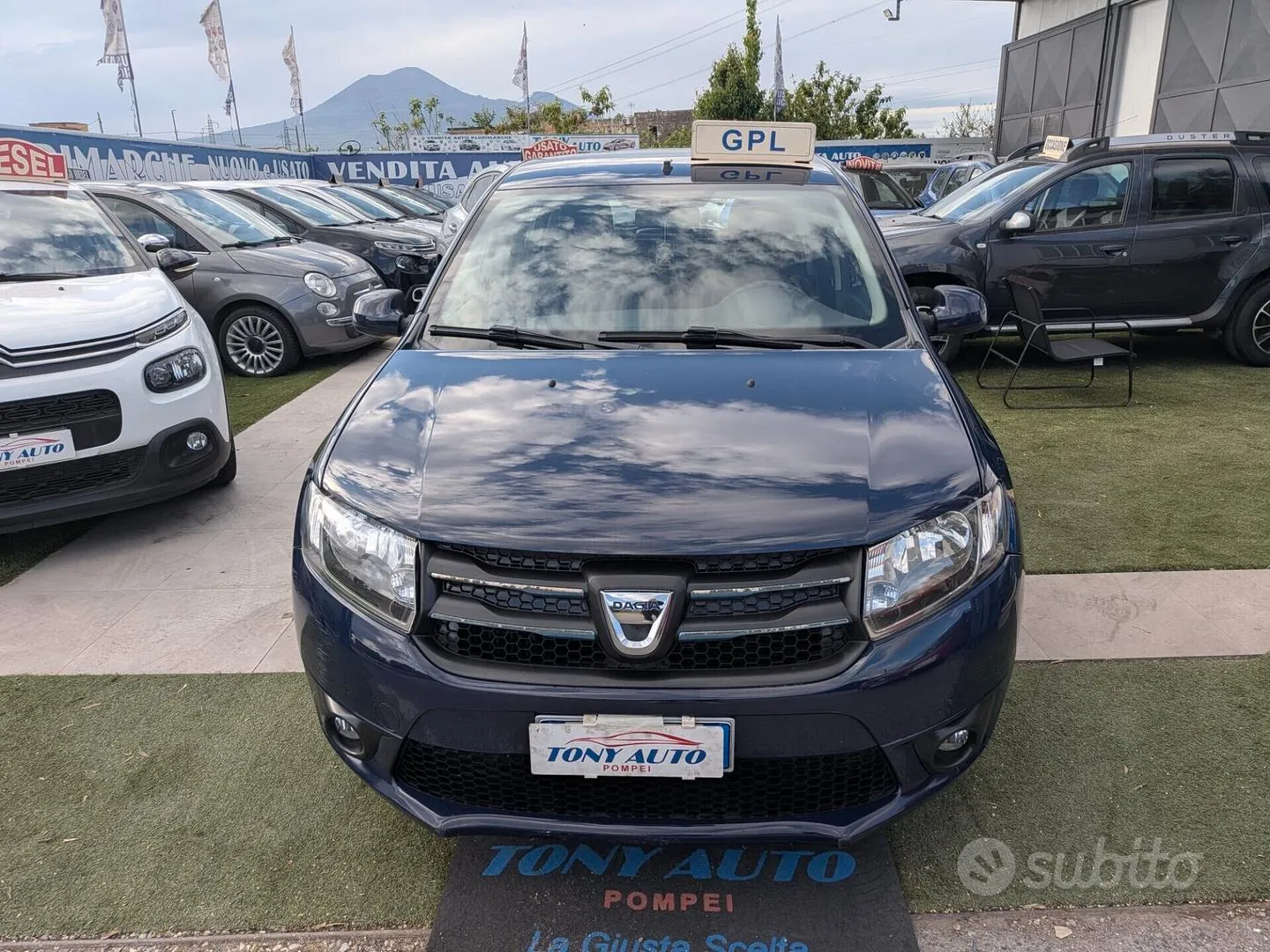 Dacia Sandero 2016 photo 2