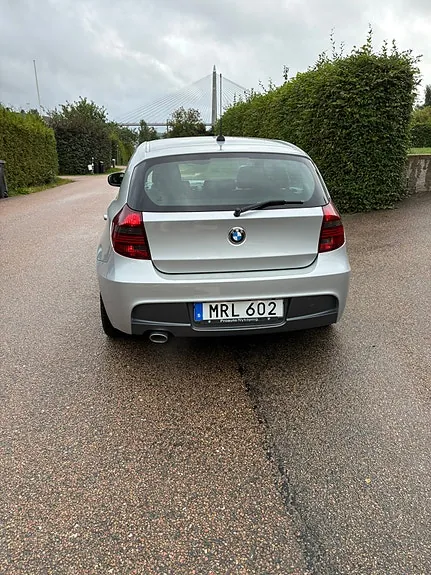 BMW 116D 2011 photo 3