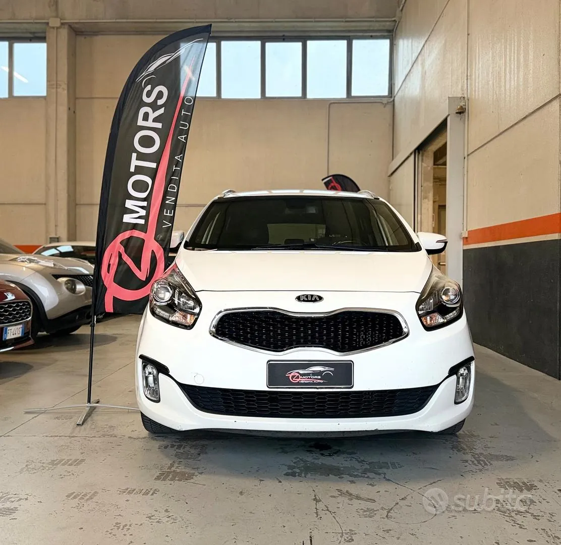 Kia Carens