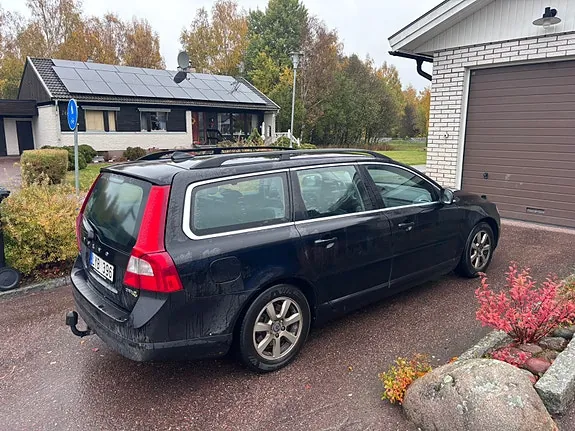 Volvo V70 2012 photo 4