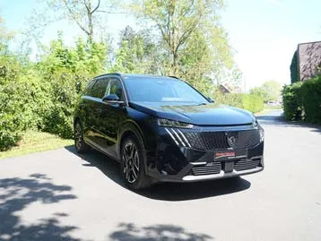 Peugeot 5008 2025 photo 3