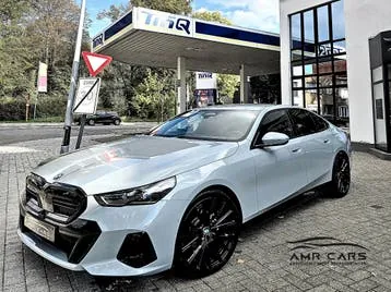 BMW 520I