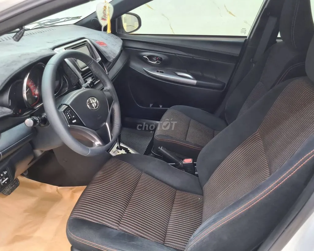 Toyota Yaris 2016 photo 2