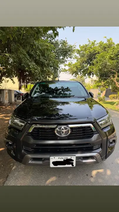 Toyota Hilux