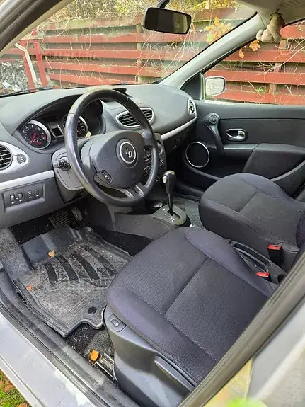 Renault Clio 2006 photo 3
