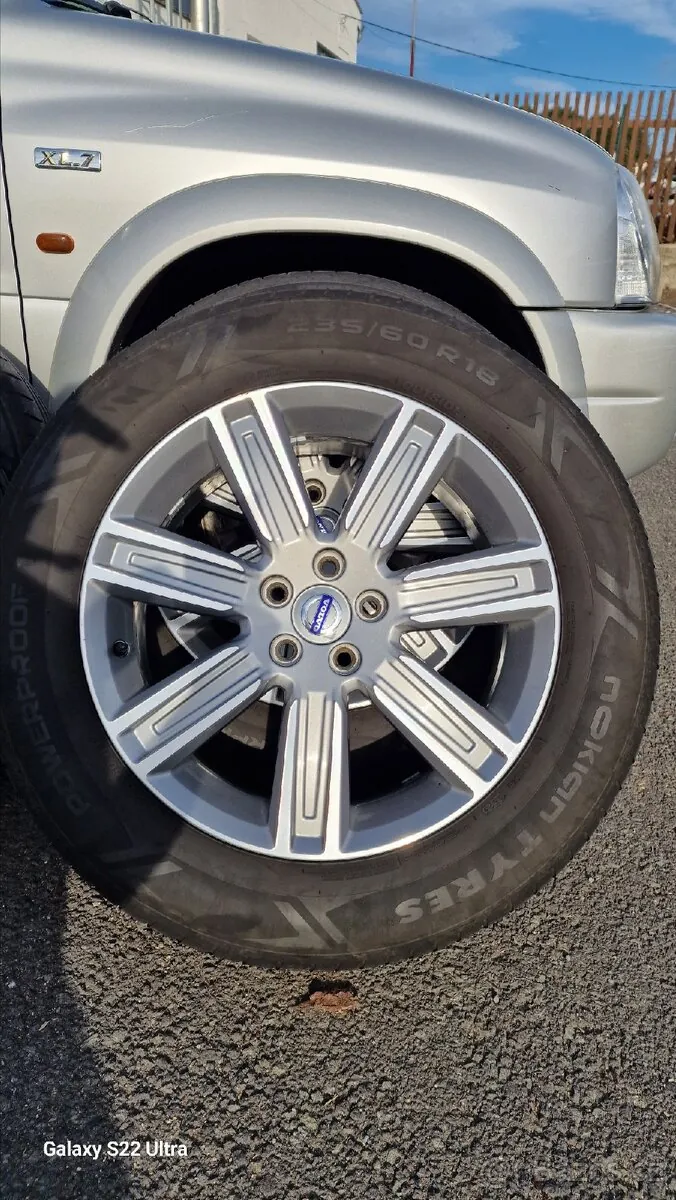 Volvo Xc60 2016 photo 2
