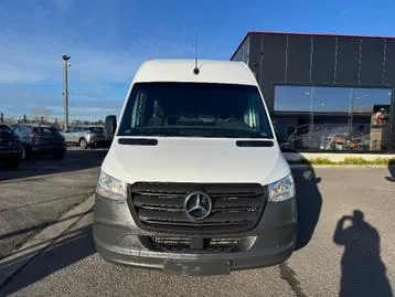 Mercedes-Benz Sprinter 2022 photo 2