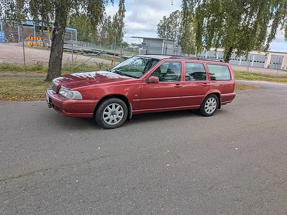 Volvo V70