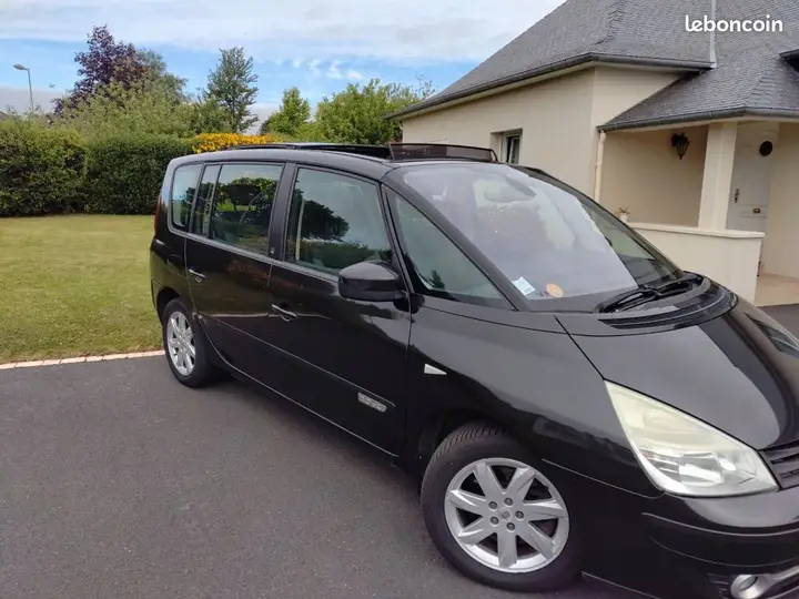 Renault Espace 2010 photo 2