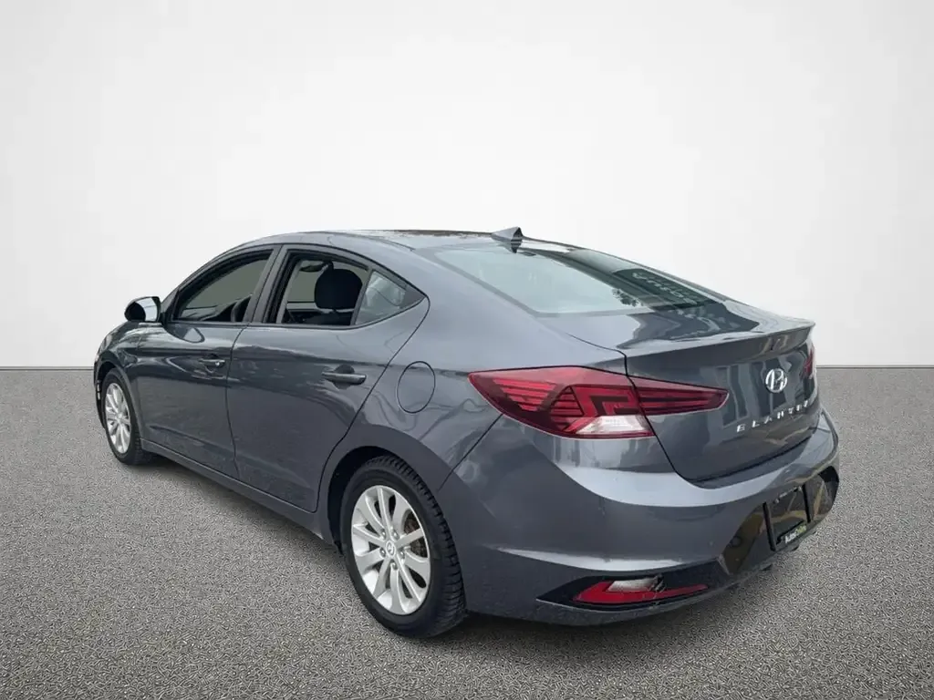 Hyundai Elantra 2019 photo 3