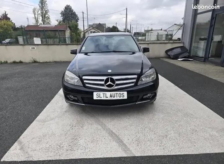 Mercedes-Benz C-Class 2008 photo 2