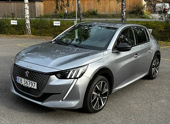 Peugeot E-208 2020 photo 2