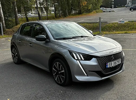 Peugeot E-208 2020 photo 4