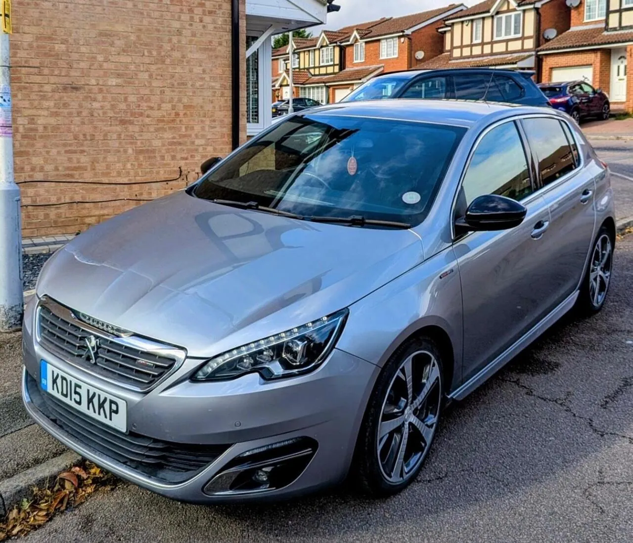 Peugeot 308 2015 photo 3