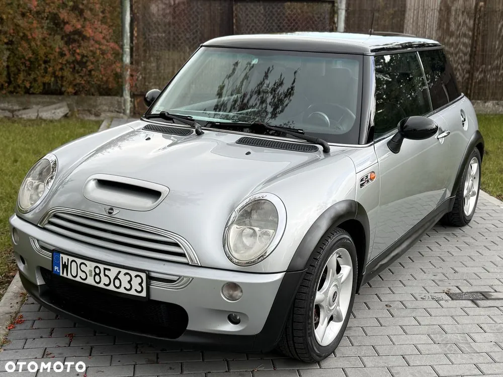 Mini Cooper S 2002 photo 2