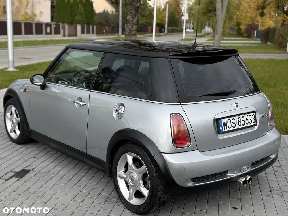 Mini Cooper S 2002 photo 4