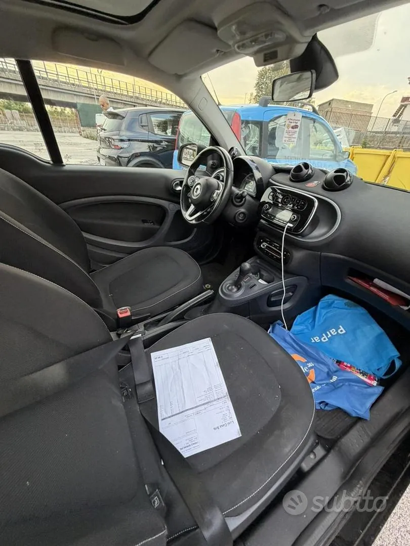 Smart Fortwo 2018 photo 3