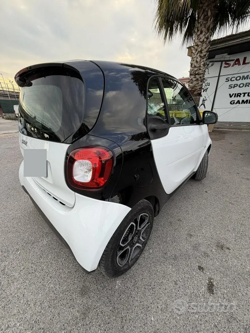 Smart Fortwo 2018 photo 4