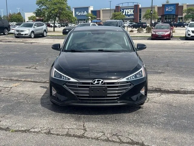 Hyundai Elantra 2019 photo 2