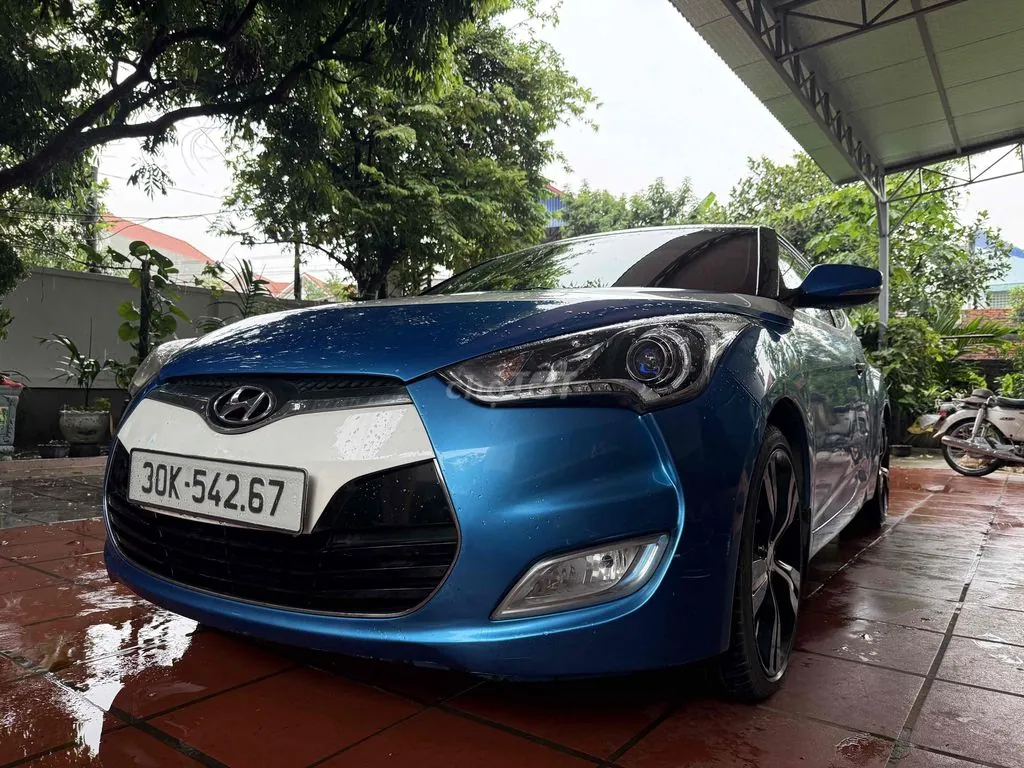 Hyundai Veloster photo 5