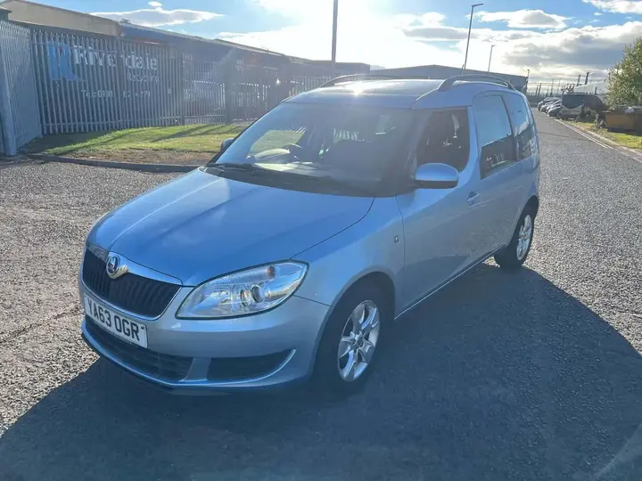 Skoda Roomster 2014 photo 2