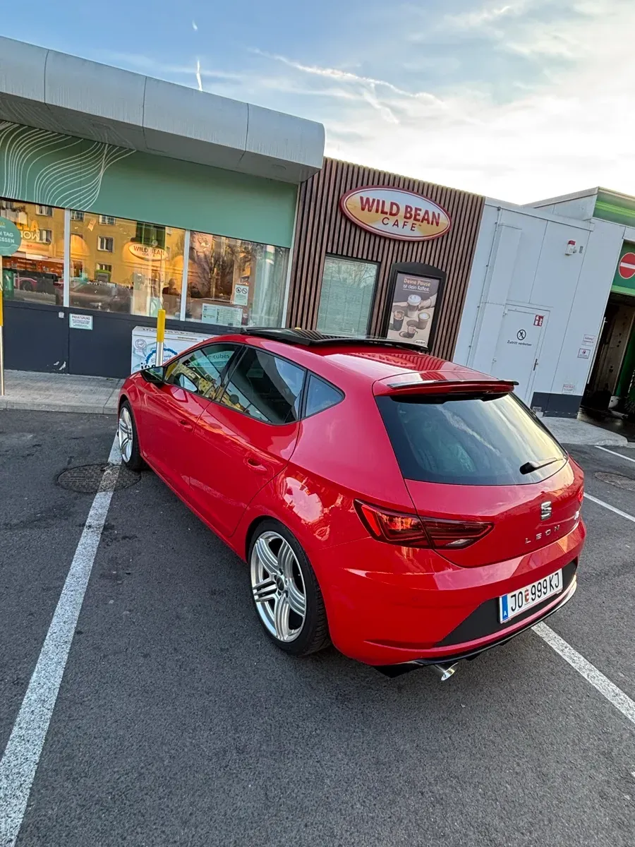 Seat Leon 2020 photo 3
