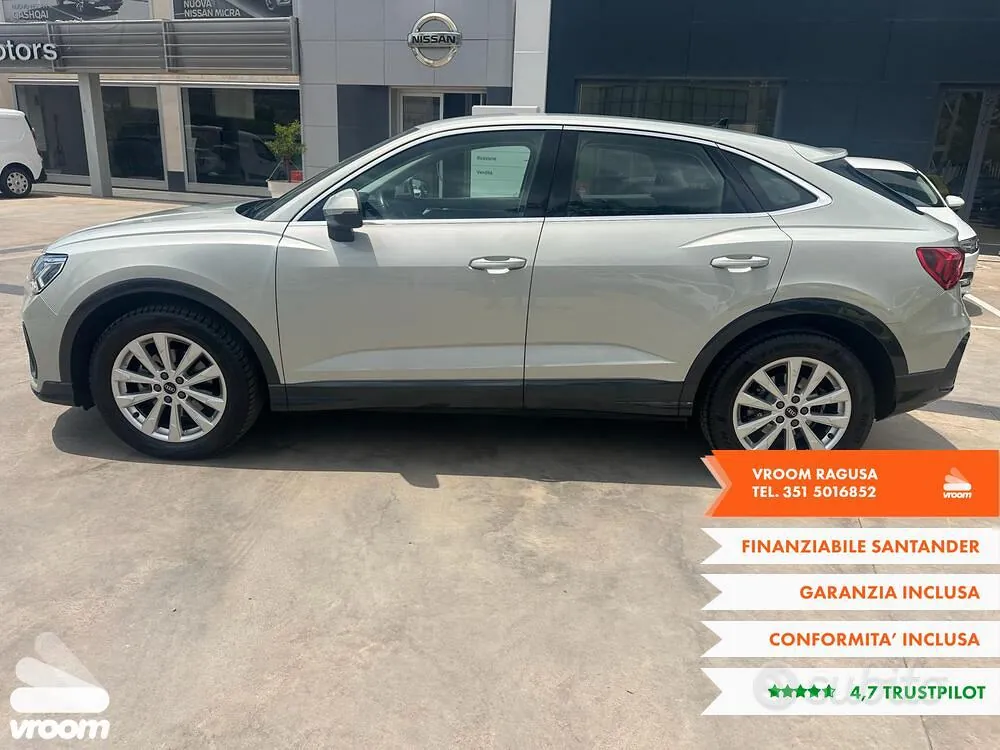 Audi Q3 2021 photo 2