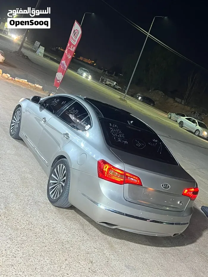 Kia Cadenza 2012 photo 5