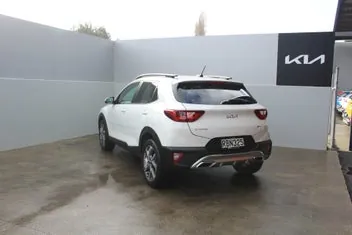 Kia Stonic 2025 photo 4