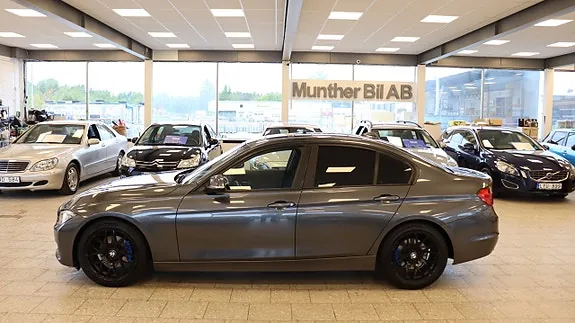 BMW 320D 2012 photo 3