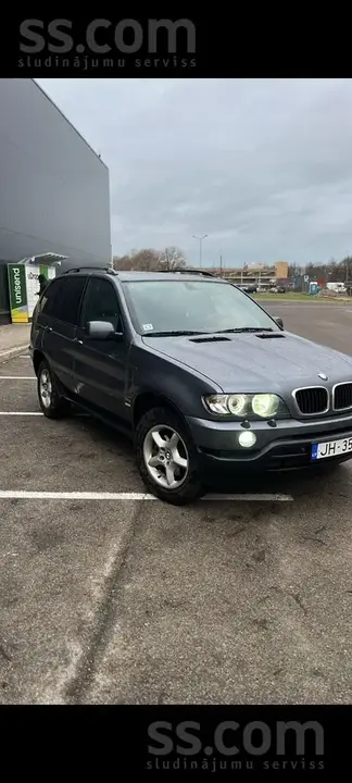 BMW X5